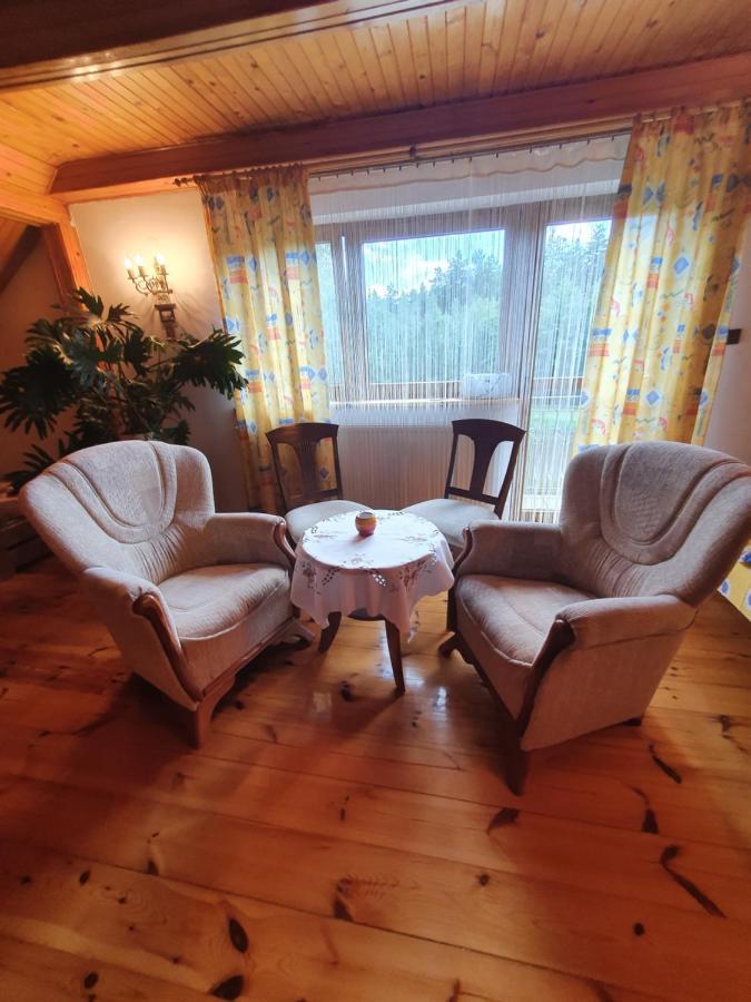Agroturystyka Las I Woda Prazmow Экстерьер фото